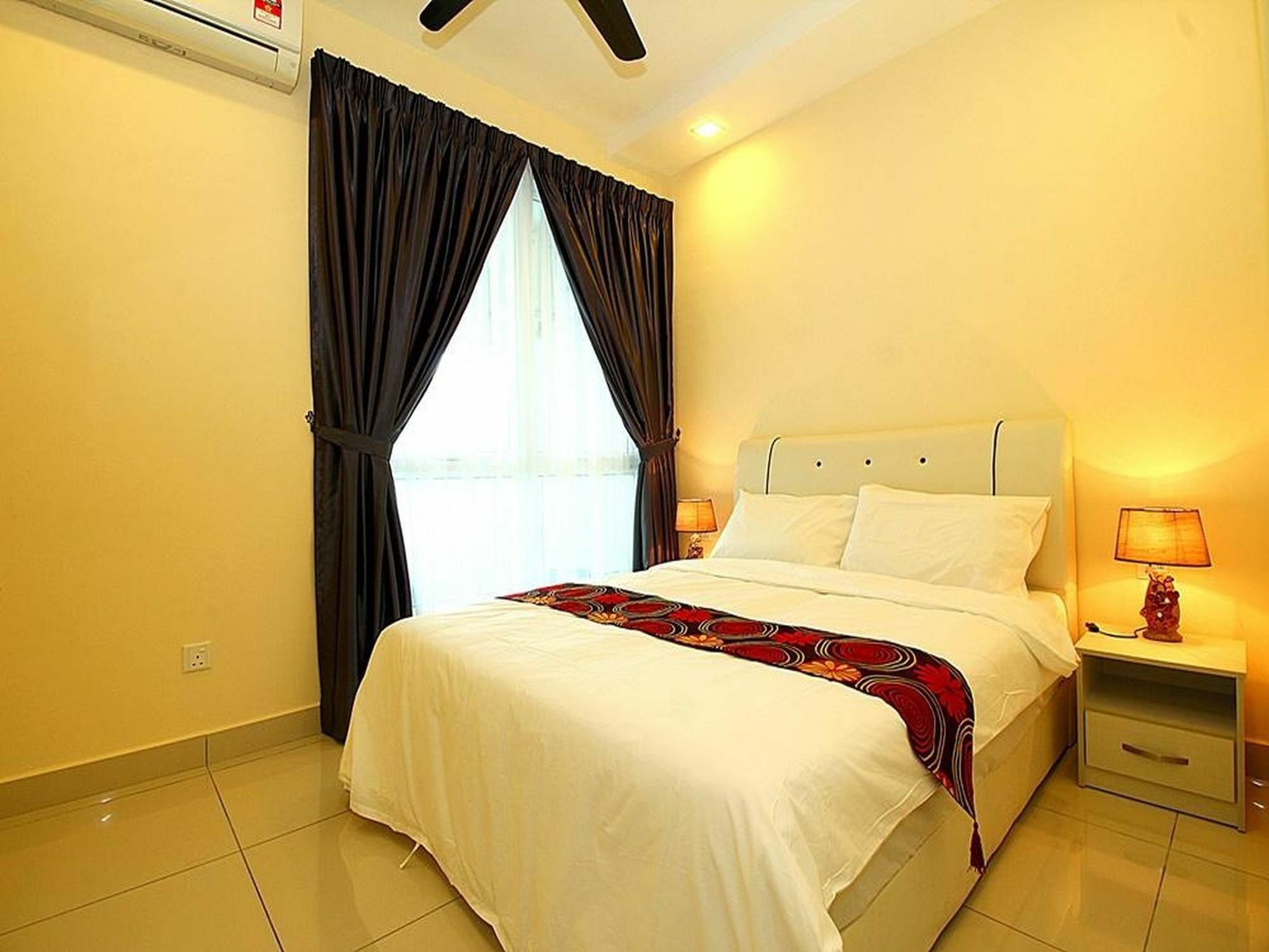 Mansion One Service Apartment George Town Exterior photo