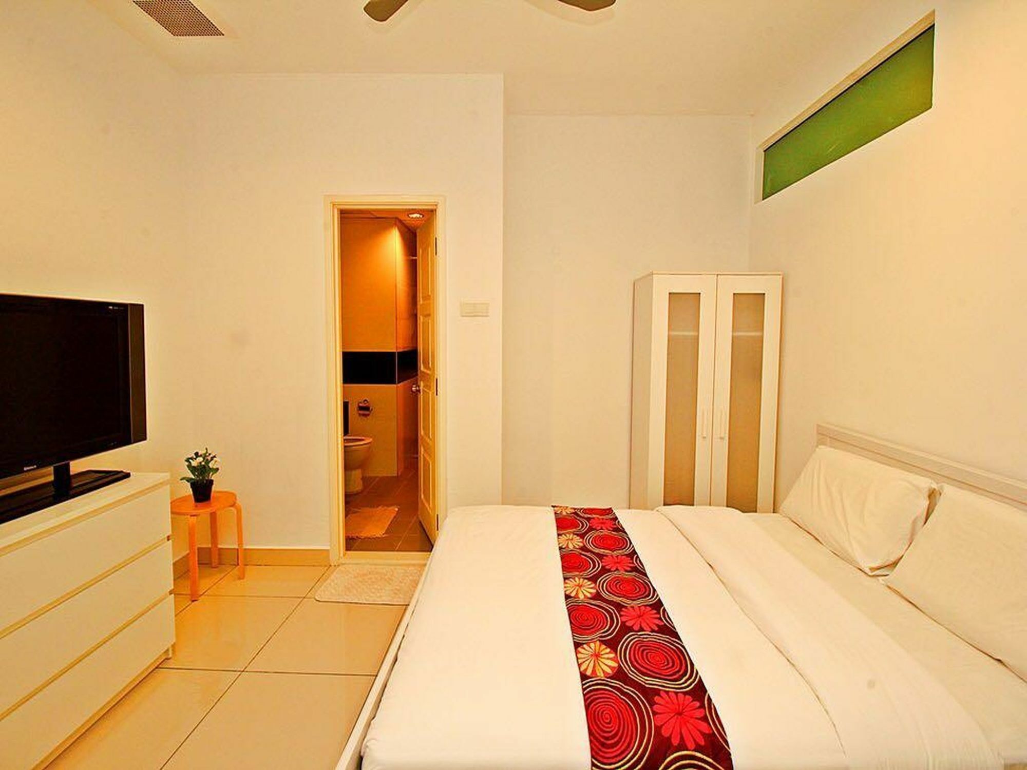Mansion One Service Apartment George Town Exterior photo