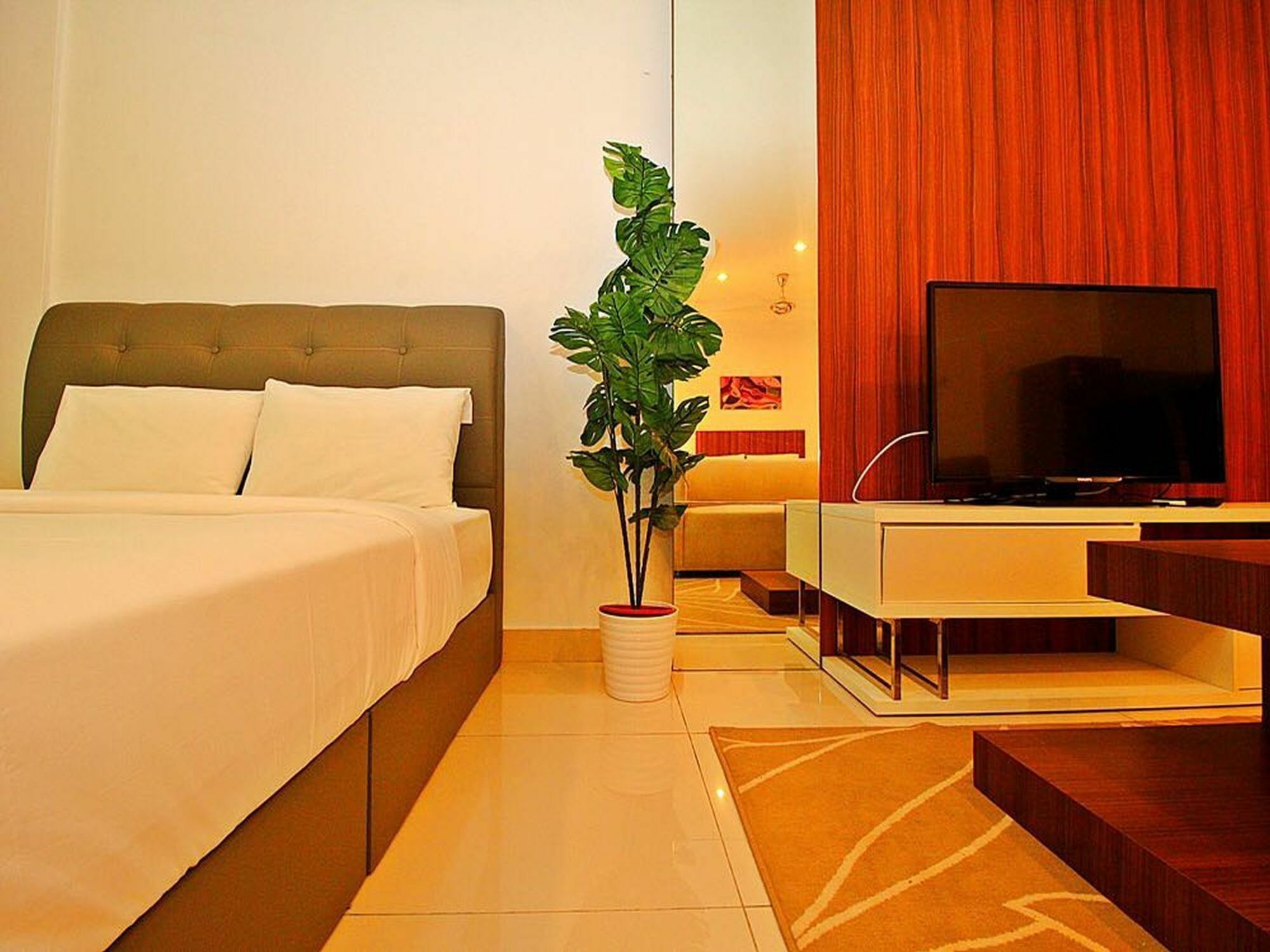 Mansion One Service Apartment George Town Exterior photo
