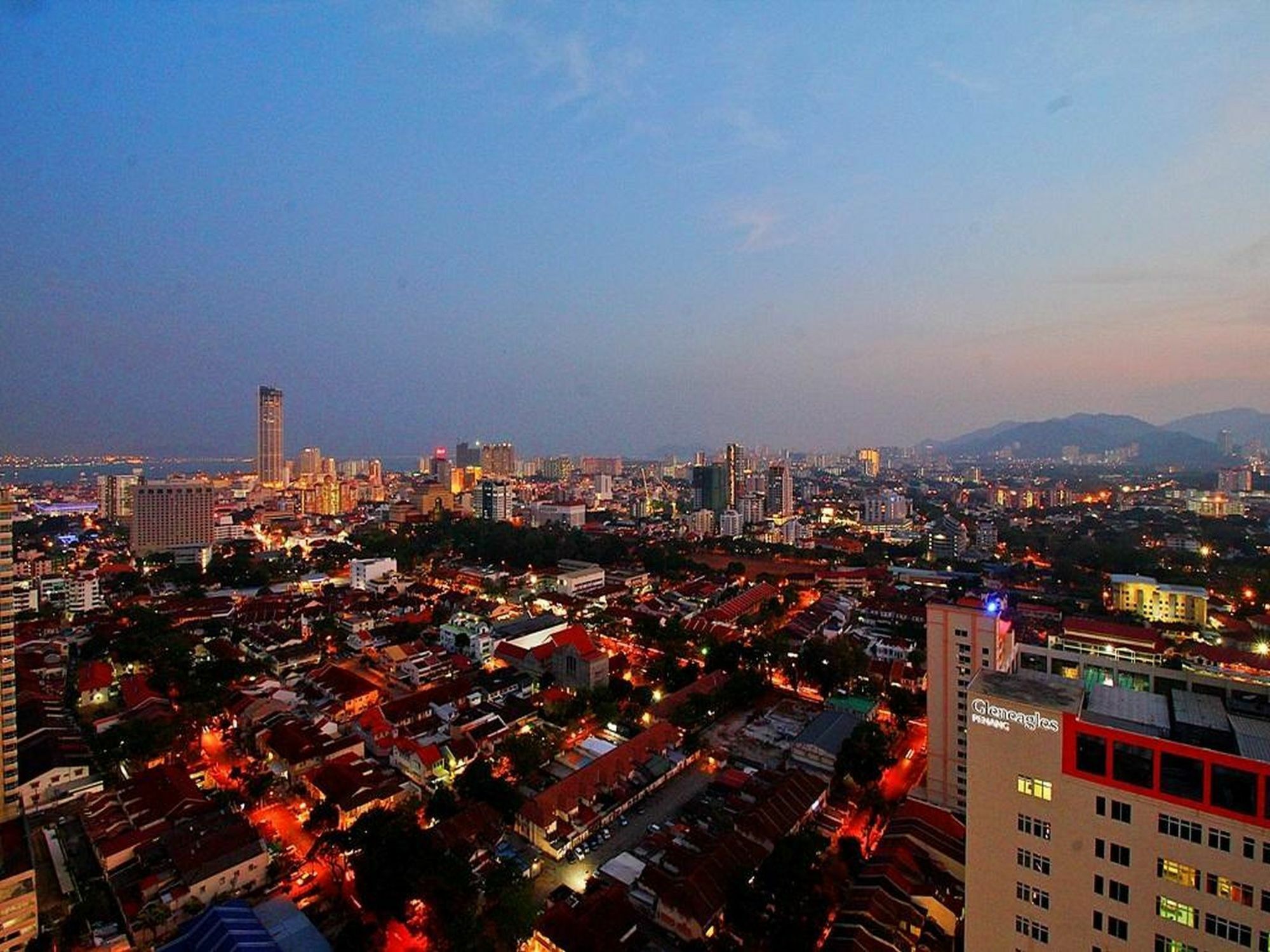 Mansion One Service Apartment George Town Exterior photo